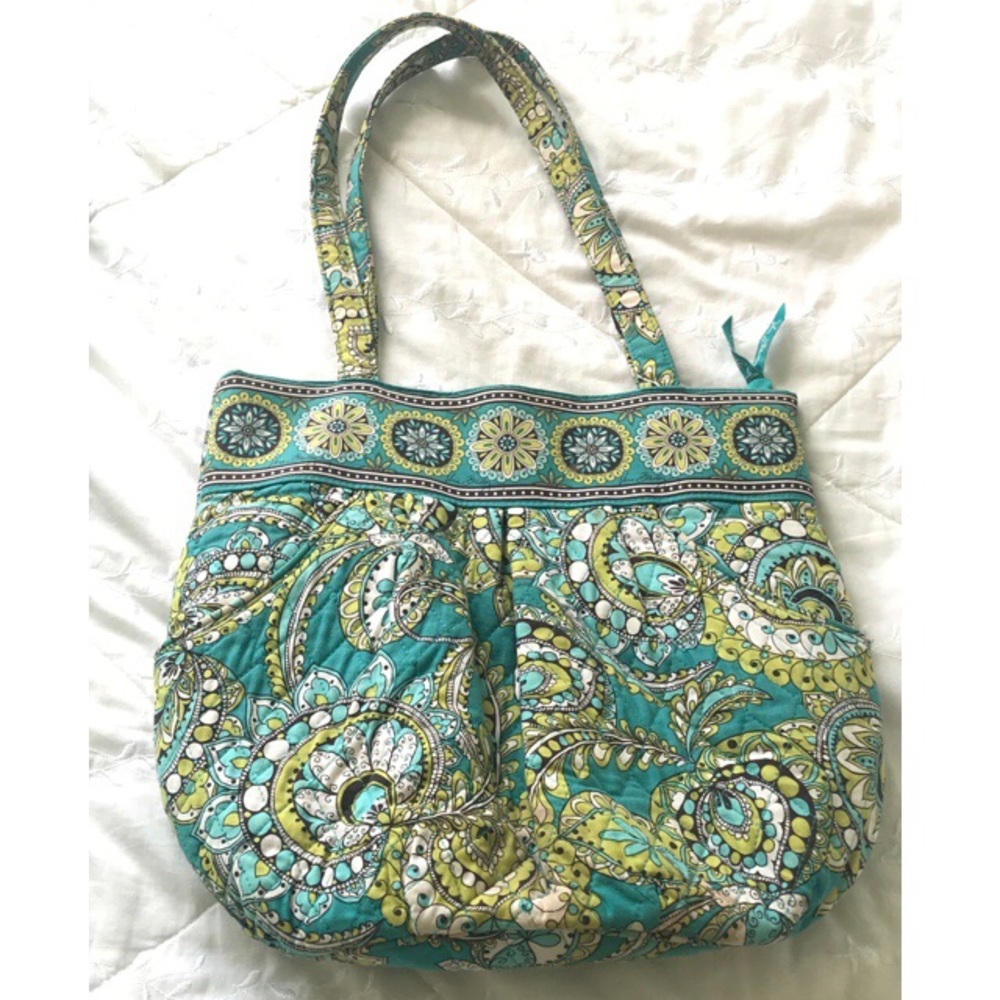 Vera Bradley Shoulder Bag in Retired Peacock